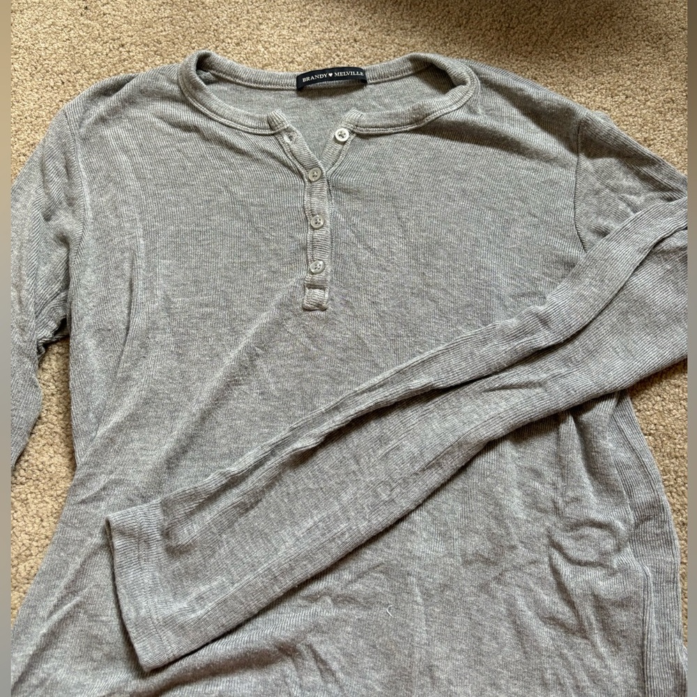 Brandy Melville long sleeve